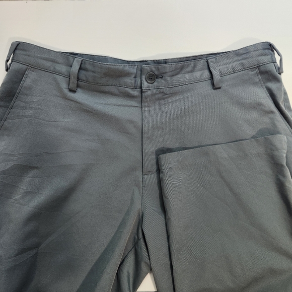 Adidas Puremotion Flat Front Golf Pants Mens Size 35x32 Gray - Picture 3 of 7